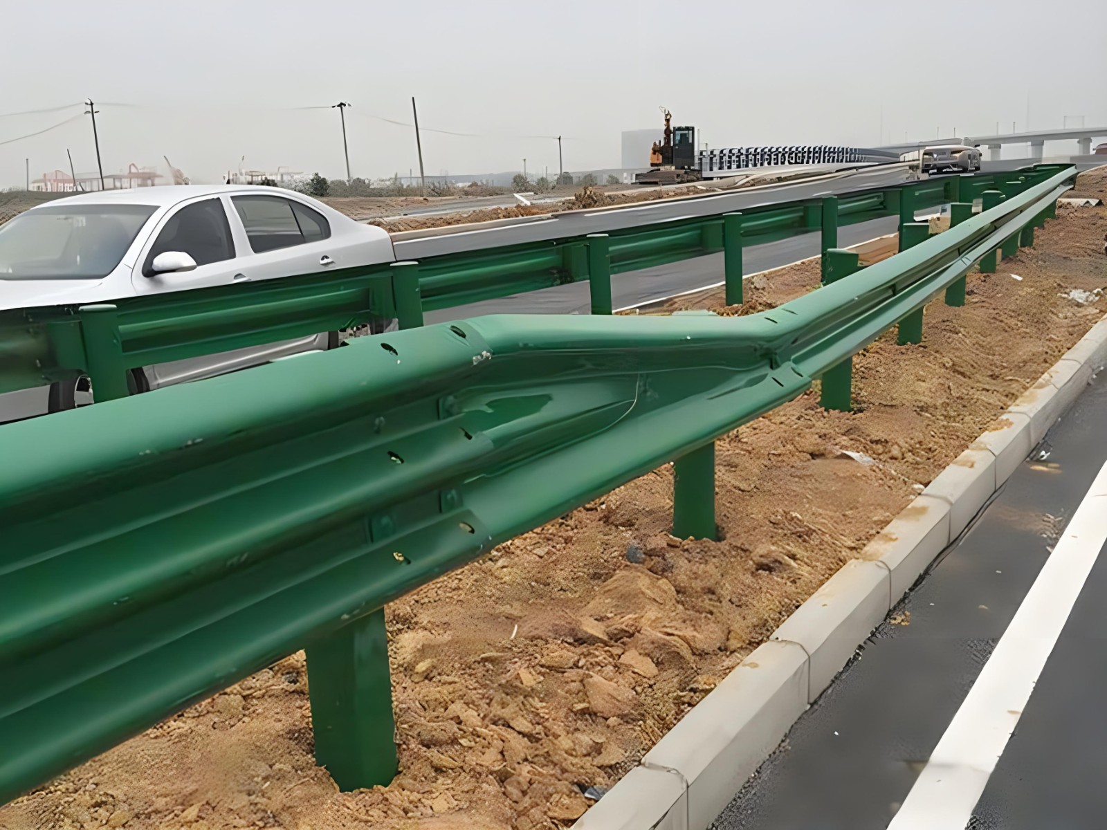 江西高速波形护栏板日常维护方案确保道路安全新举措