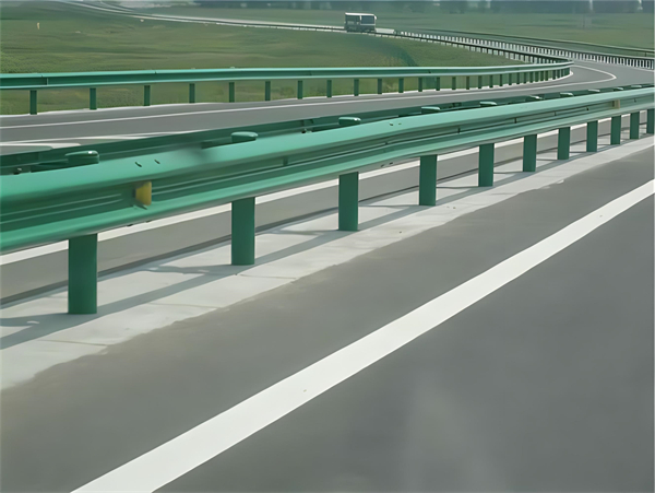 江西波形梁护栏在高速公路的应用