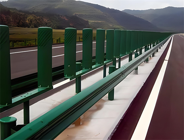 江西三波护栏板在高速公路的应用